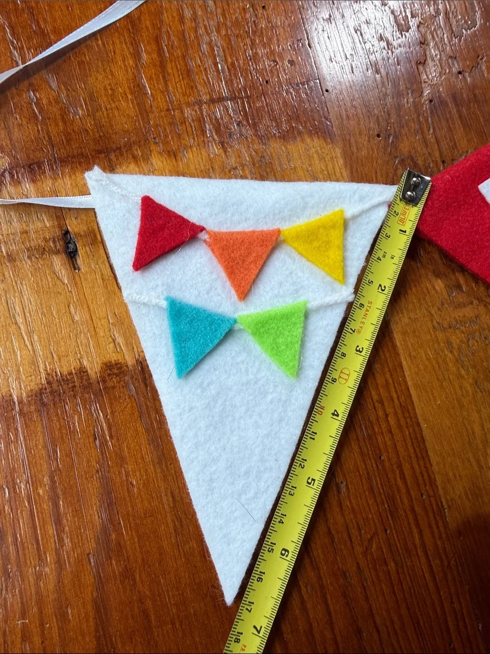 🎉 Handmade Happy Birthday Multicolor Felt Pennant Banner - Party Garland